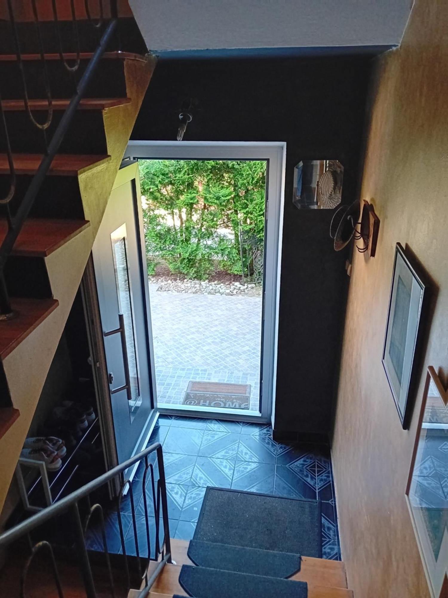 Apartment Baci For 4 Guests ลูบลิยานา ภายนอก รูปภาพ