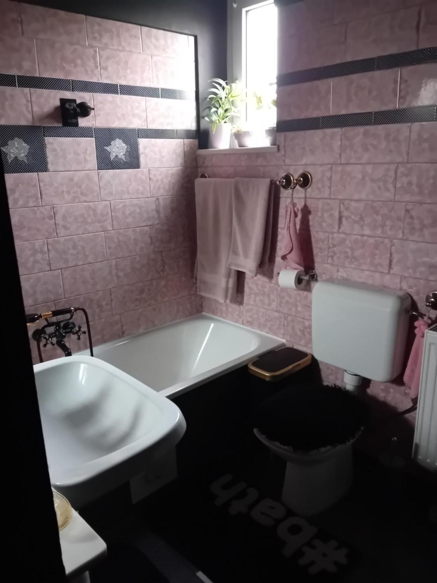 Apartment Baci For 4 Guests ลูบลิยานา ภายนอก รูปภาพ